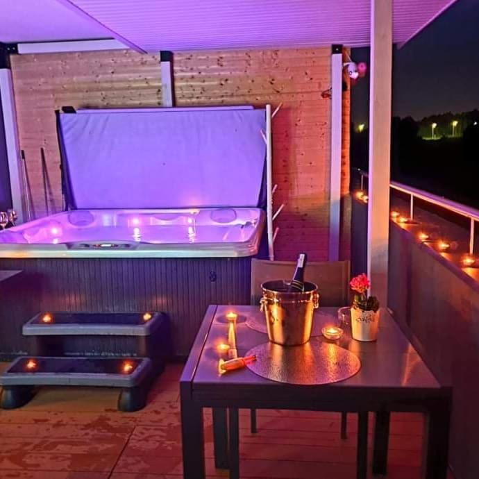 Apartament - Jacuzzi 제수프 외부 사진