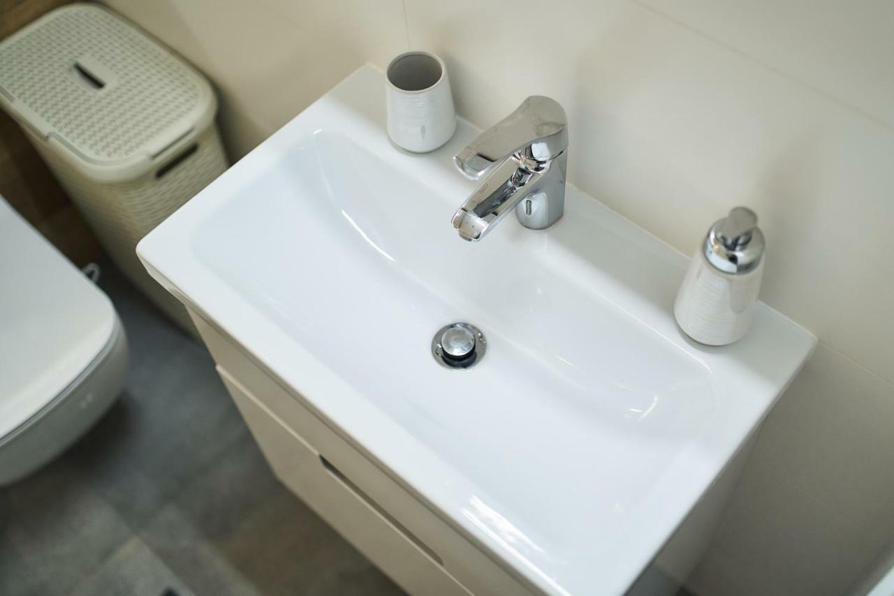Apartament - Jacuzzi 제수프 외부 사진
